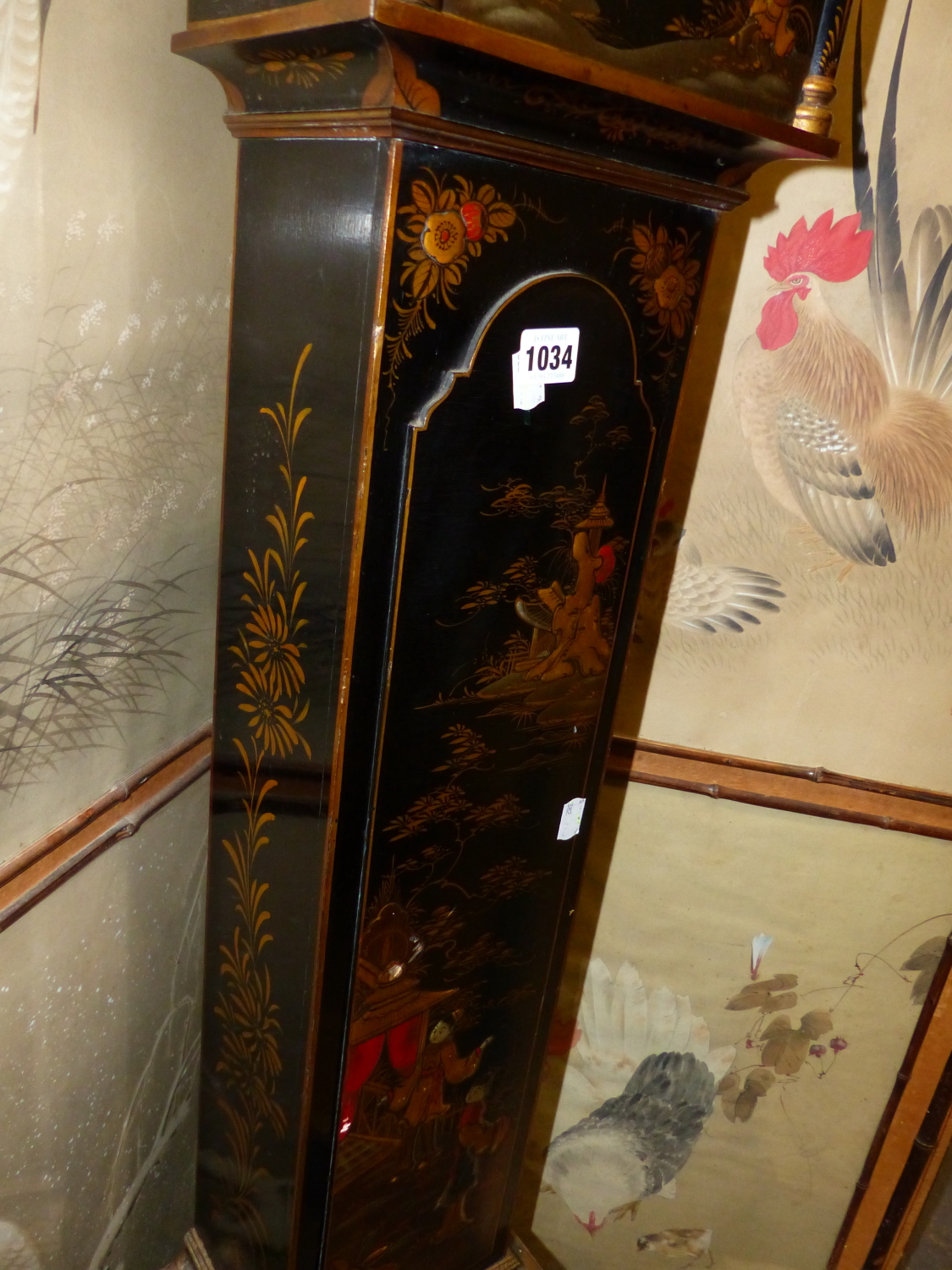 A CHINOISERIE PAINTED BLACK LACQUER GRANDMOTHER CLOCK WITH THE EMBEE MOVEMENT STRIKING ON A COILED - Image 3 of 10