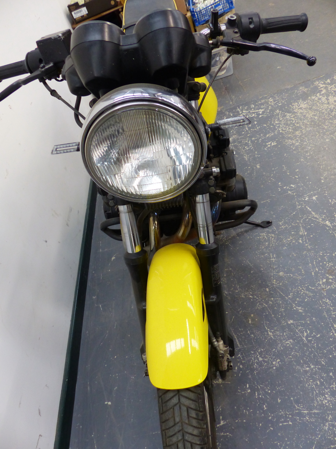 SUZUKI GSX1100E (1983) REG NO KEG 557Y GSX1100E- THIS CUSTOMISED 1983 GSX, SUPPLIED NEW ABROAD AND - Image 6 of 12