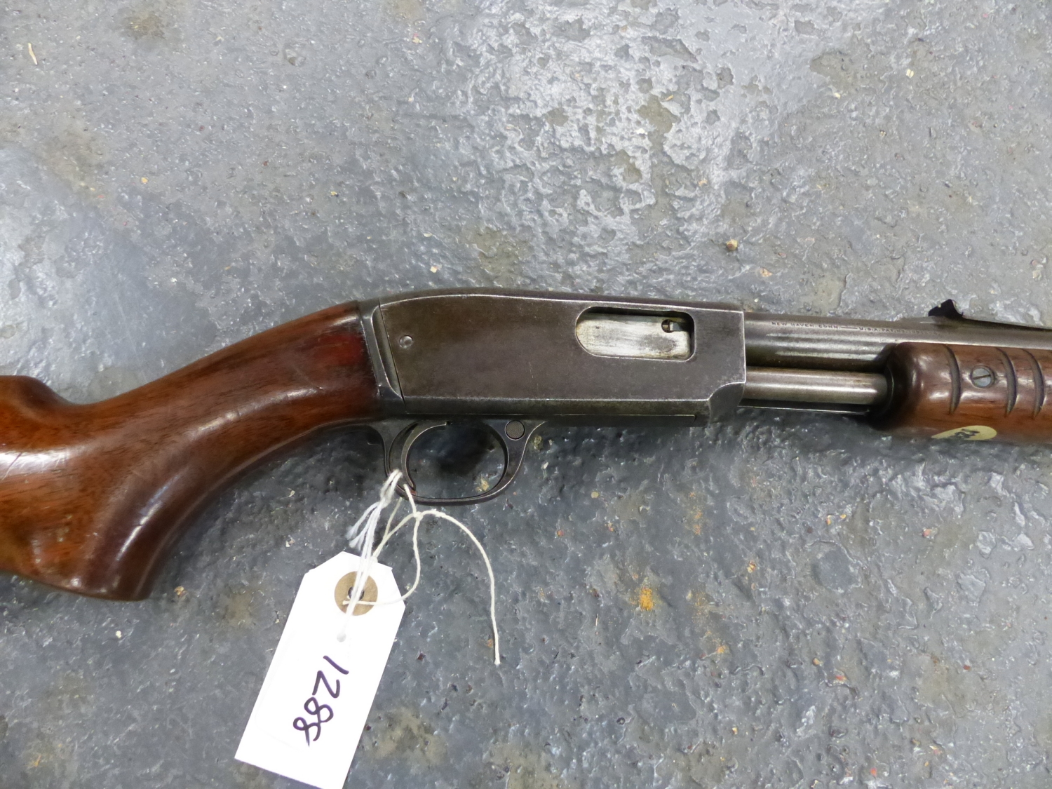 RIFLE- FAC REQUIRED, WINCHESTER M'61 PUMP ACTION .22LR SERIAL NUMBER 31729 ( STOCK NO.3436) - Image 12 of 25