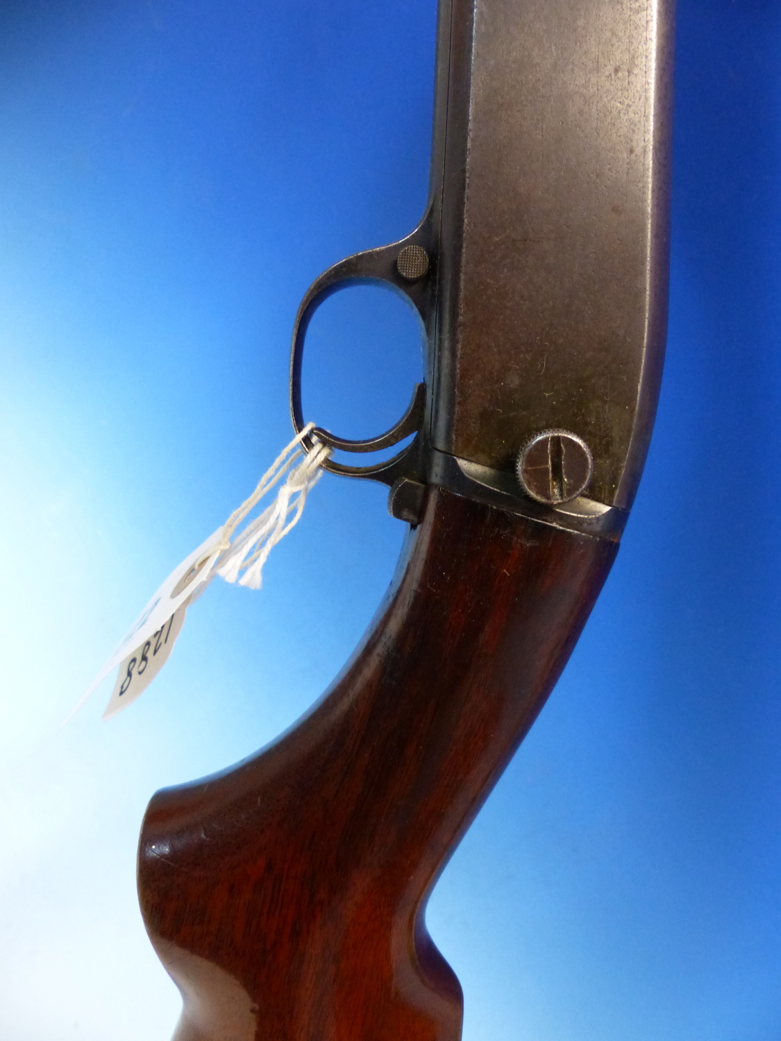 RIFLE- FAC REQUIRED, WINCHESTER M'61 PUMP ACTION .22LR SERIAL NUMBER 31729 ( STOCK NO.3436) - Image 7 of 25