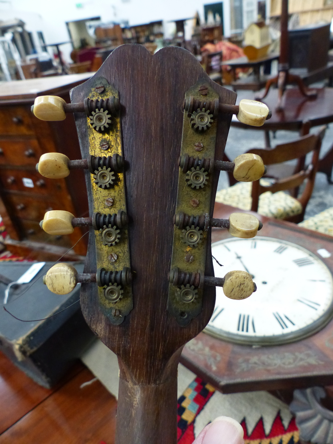 A LEATHERETTE CASED STRIDENTE OF NAPOLI MANDOLIN, THE SOUNDBOARD INLAID WITH A BUTTERFLY . - Image 8 of 11