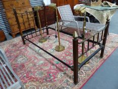 AN EARLY 20th.C.BRASS SINGLE BED FRAME.