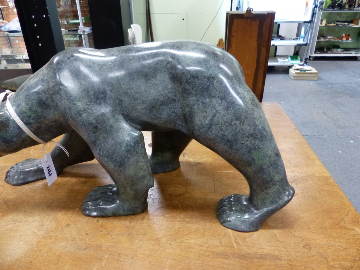 JONATHAN KNIGHT (1959-) ARR. PATINATED BRONZE OF A POLAR BEAR WALKING. SIGNED AND MONOGRAMED, - Image 8 of 17