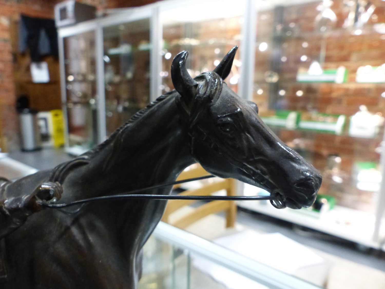 A PAIR OF 19TH CENTURY BRONZE PATINATED SPELTER FIGURE OF MARLEY HORSES - Image 7 of 11