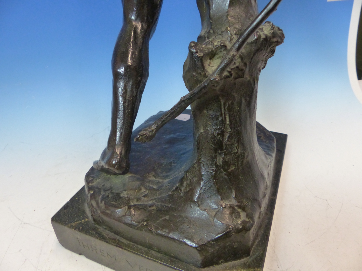 ROBERT CAUER. B.1863. DARMSTADT. SURSAM CORDA A BRONZE NUDE MAN WITH A STICK IN HIS RIGHT HAND AND - Image 16 of 19