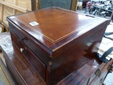 A 19th C. MAHOGANY WRITING BOX, THE SLOPING LID INLAID WITH A CHEQUER LINE AND OVER A COMPARTMENT