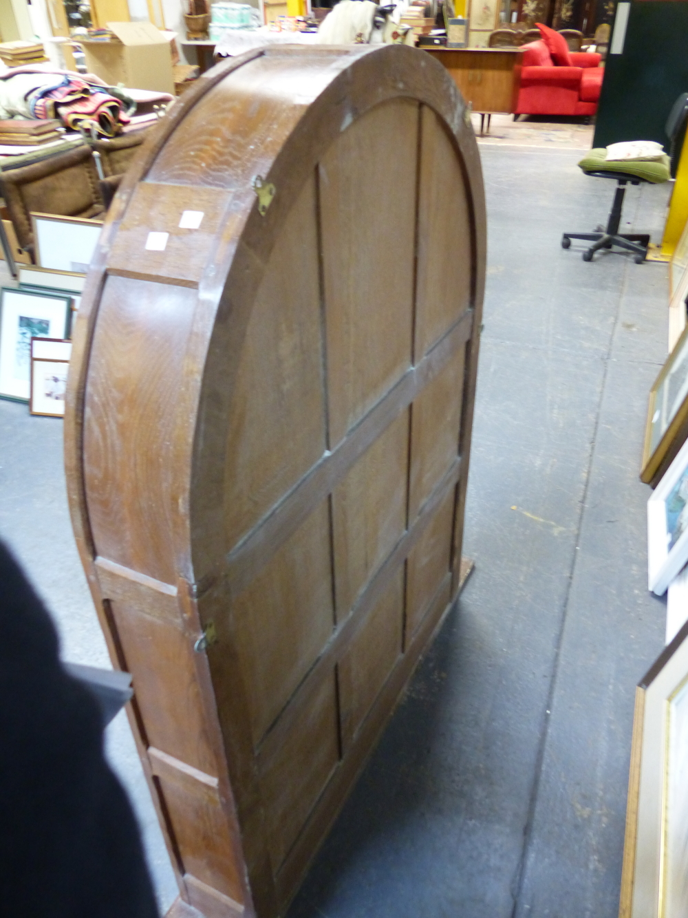 AN ARTS AND CRAFTS ACORN MAN OAK PANEL BACK ARCHED TOP BOOKCASE WITH ADZE FINISH. W.93 x D.17 x H. - Image 12 of 14