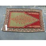 AN ANTIQUE TURKISH KELIM PRAYER RUG. 150 x 97cms.