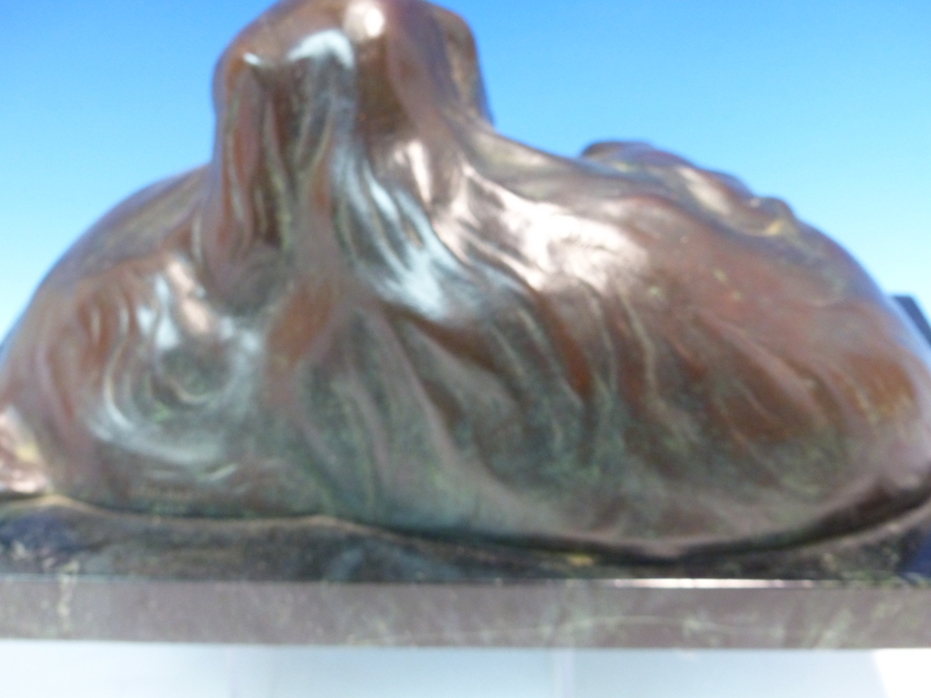 PAULINE BOUMPHREY. 1886-1959, BRONZE GROUP OF TWO SLEEPING SPANIEL PUPPIES ON RECTANGULAR POLISHED - Image 7 of 11