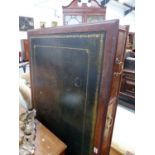 A MAHOGANY GEORGIAN STYLE TWIN PEDESTAL DESK, INSET GREEN LEATHER TOP ABOVE THREE DRAWERS, EACH