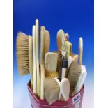 A COLLECTION OF IVORY AND SHAGREEN HANDLED DRESSING TABLE BRUSHES, HAND MIRRORS AND OTHER ITEMS.