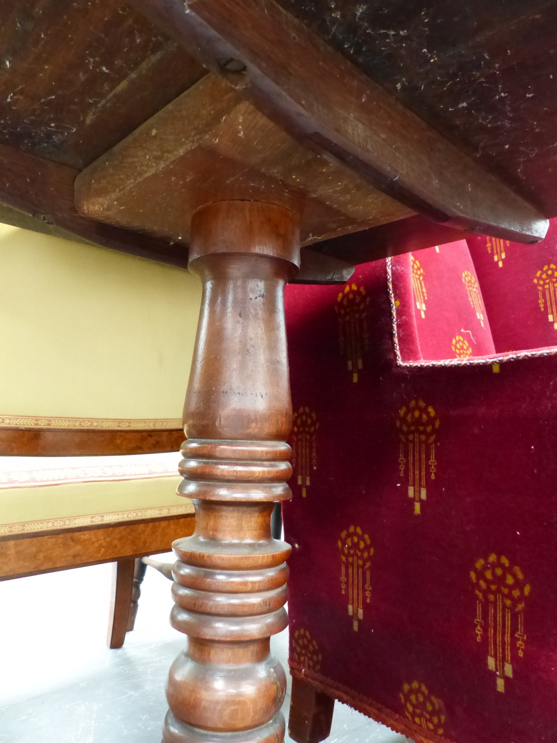 AN EARLY 19th.C.MAHOGANY BIRDCAGE TILT TOP TRIPOD TABLE. Dia.61cms TOGETHER WITH A SIMILAR PERIOD - Image 9 of 9