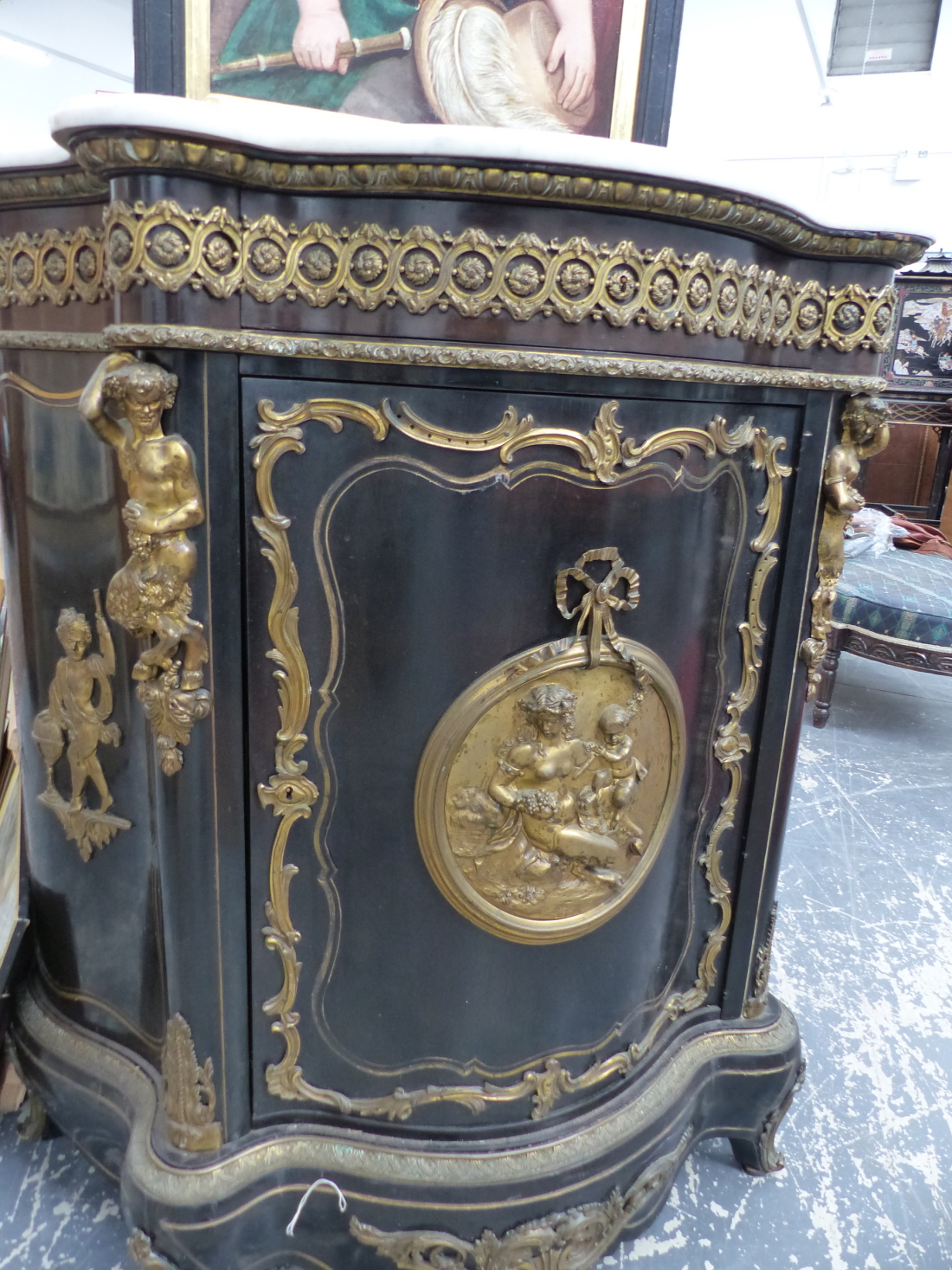 A FRENCH 19th.C.EBONISED ORMOLU MOUNTED MARBLE TOP CABINET, SERPENTINE FORM WITH FIGURAL MOUNTS - Image 2 of 15