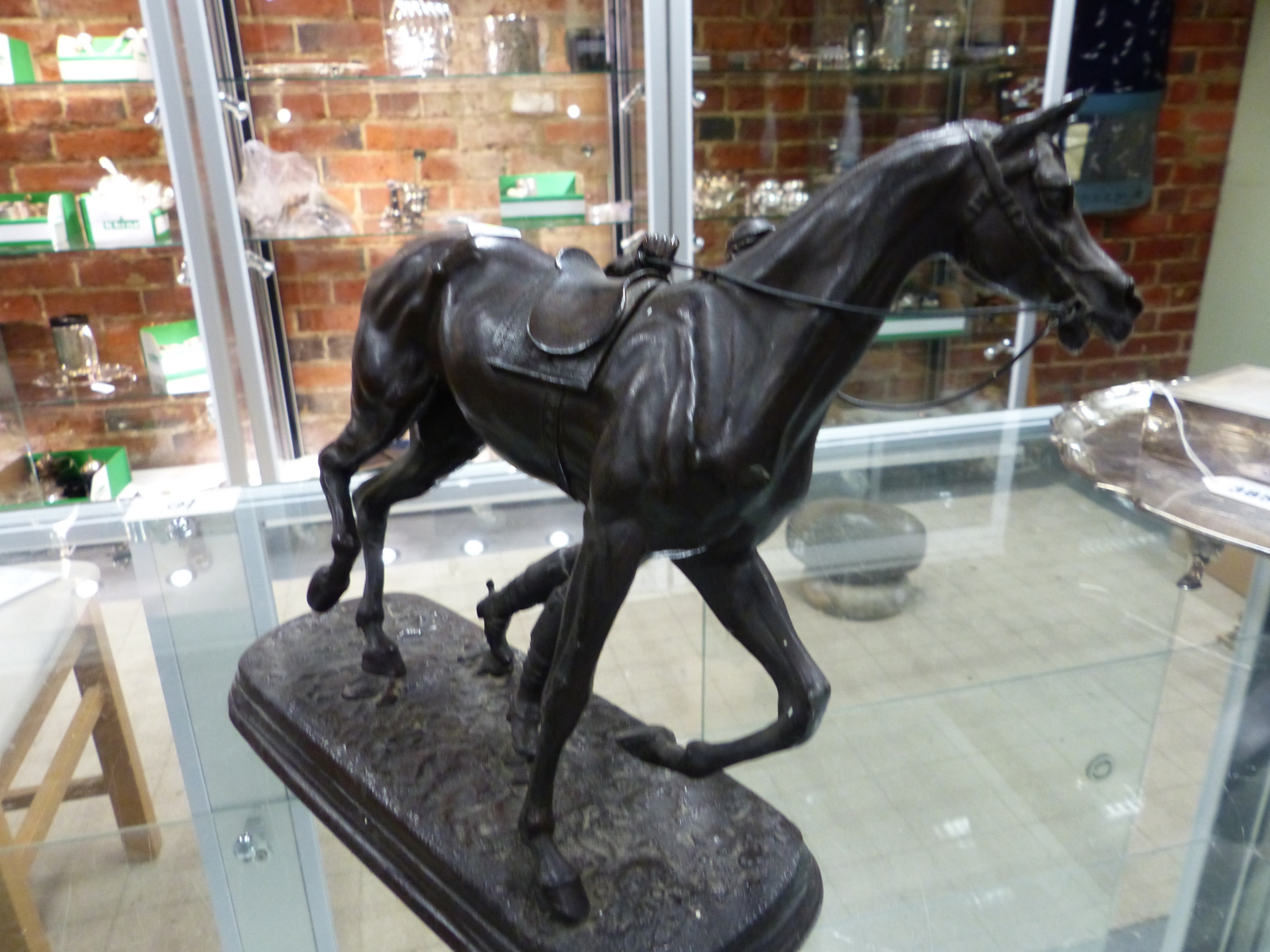 A PAIR OF 19TH CENTURY BRONZE PATINATED SPELTER FIGURE OF MARLEY HORSES - Image 2 of 11