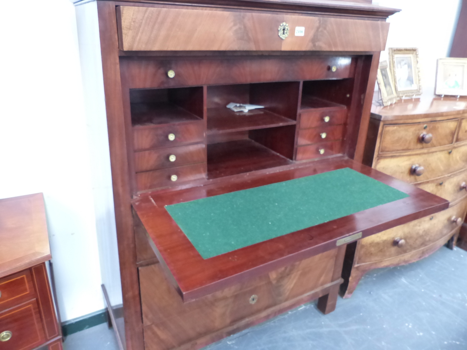 A 19th.C.FRENCH MAHOGANY SECRETAIRE ABBATANT WITH FITTED INTERIOR. 106 x 51 x H.148cms. - Image 5 of 13