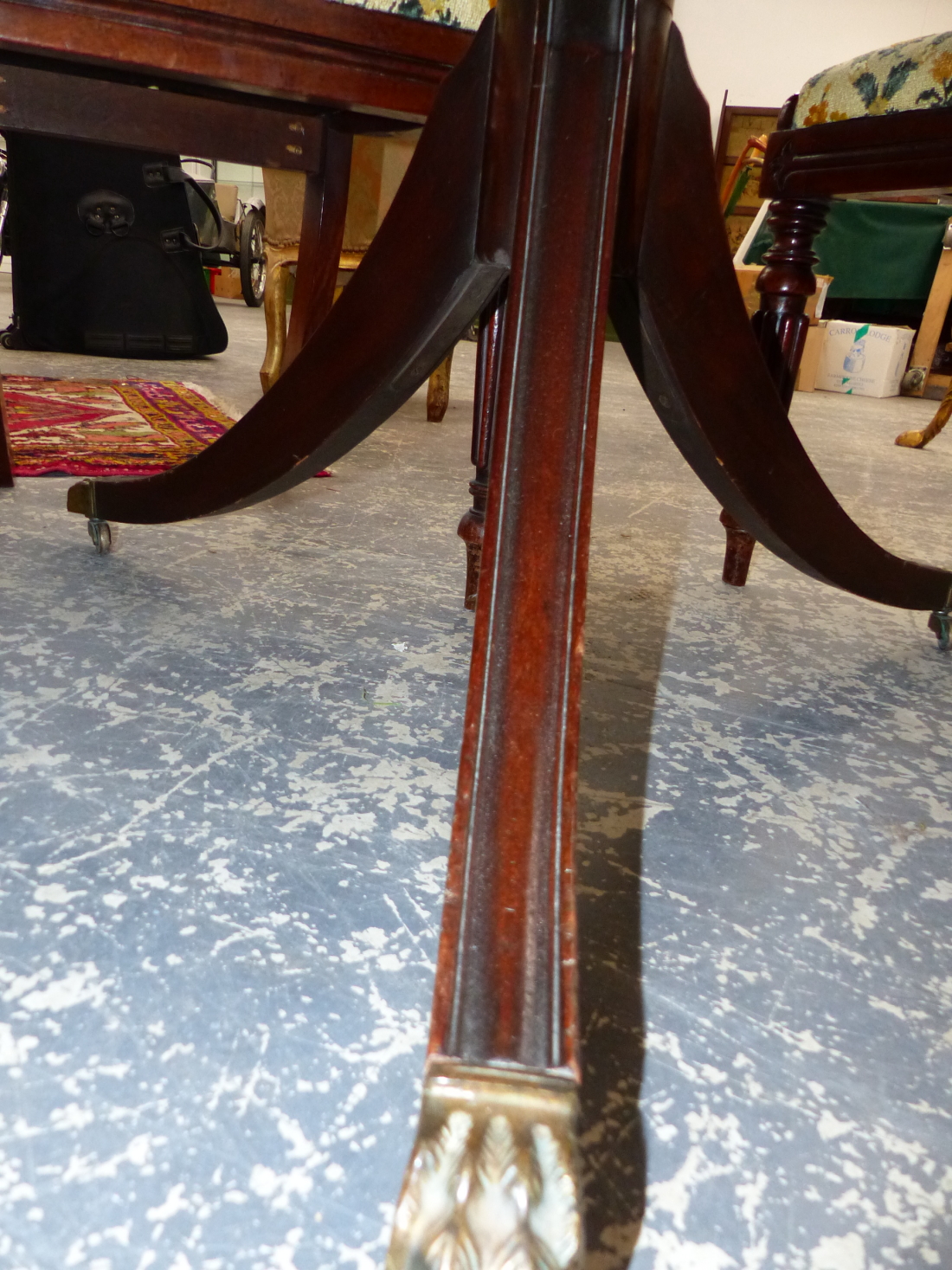 A GOOD ANTIQUE AND LATER MAHOGANY TWIN PEDESTAL DINING TABLE COMPLETE WITH ADDITIONAL LEAF. L.228 - Image 7 of 13