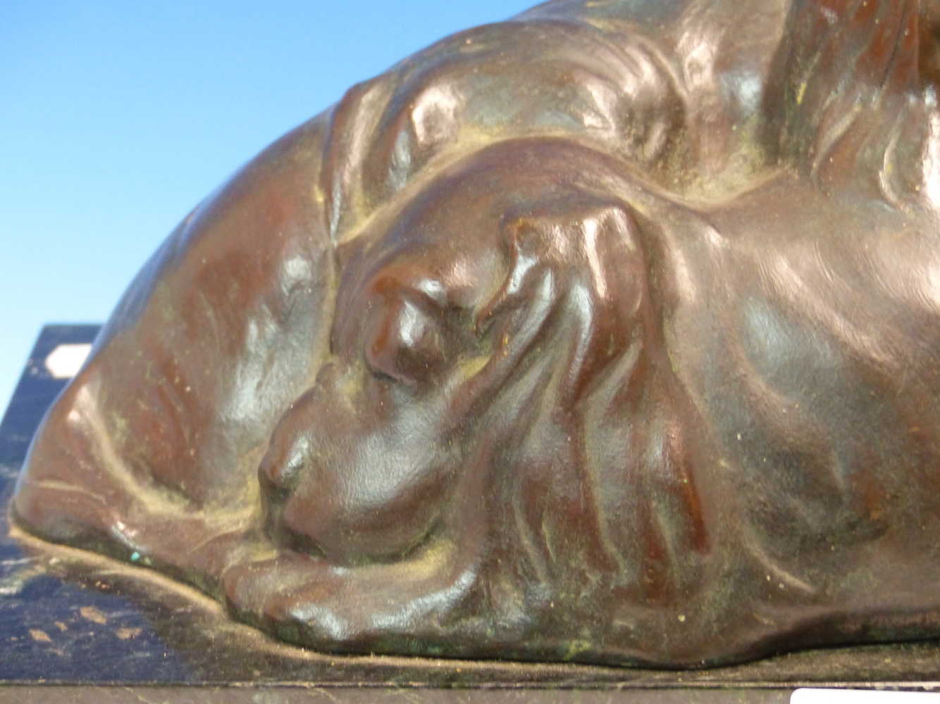 PAULINE BOUMPHREY. 1886-1959, BRONZE GROUP OF TWO SLEEPING SPANIEL PUPPIES ON RECTANGULAR POLISHED - Image 3 of 11