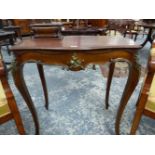 A SMALL FRENCH WALNUT AND BRONZE MOUNTED WRITING TABLE WITH LEATHER INSET TOP. W.78 x D.52 x H.