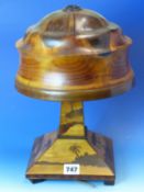 A VINTAGE EARLY 20th.C. INLAID SPECIMEN WOOD COLONIAL TABLE LAMP WITH DOME SHADE. LANDSCAPE