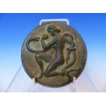 AN ANTIQUE CONTINENTAL POSSIBLY ITALIAN BRONZE ROUNDEL DEPICTING EVE WITH APPLE AND THE SERPENT.