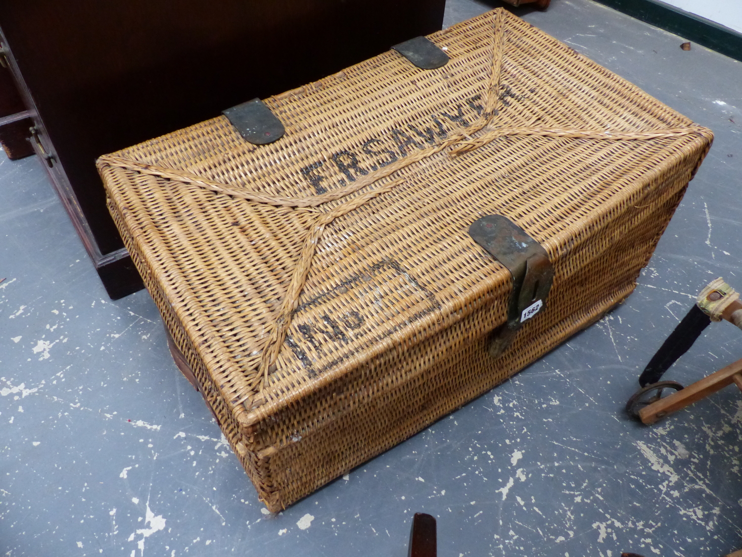 A VINTAGE WICKER HAMPER, CHILD'S CHAIR, A DOLL'S PUSH CHAIR, A STOOL, TEXTILES, ETC. - Image 8 of 8