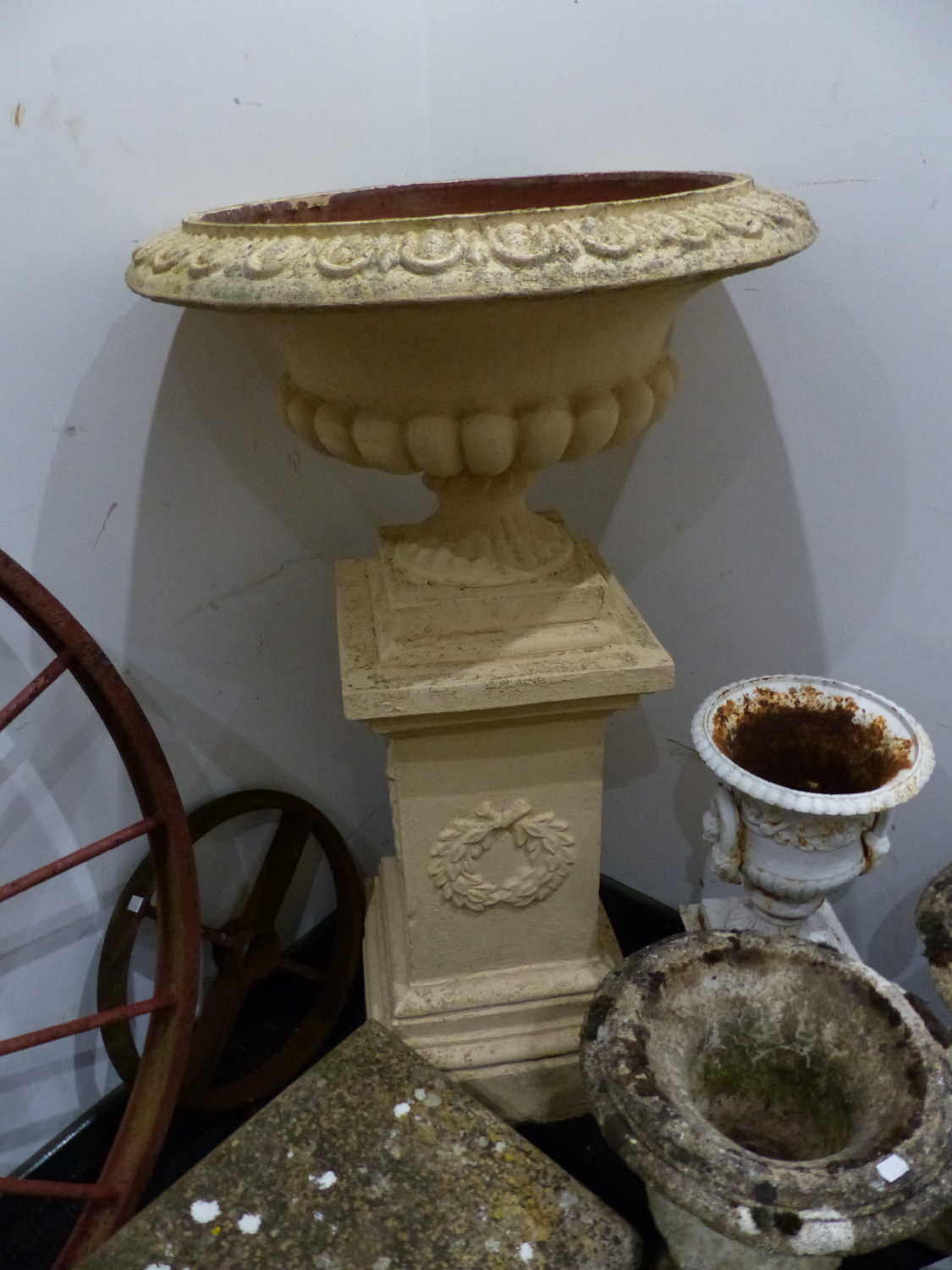 A SET OF FOUR PAINTED TERRACOTTA TERRACE URNS RAISED ON STEPPED SQUARE FORM PEDESTALS. Dia.73 x H. - Image 3 of 8