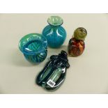 THREE PIECES OF MDINA GLASS, AND A SIMILAR PAPERWEIGHT.