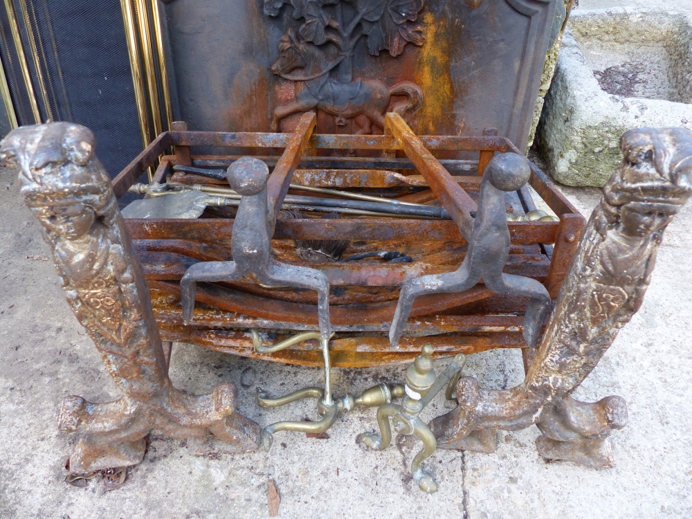 TWO CAST IRON FIRE BASKETS, A FIRE BACK, DOGGS, IMPLEMENTS, SPARK GUARDS ETC. - Image 2 of 4