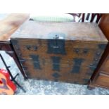 A VINTAGE ORIENTAL MARRIAGE CHEST.