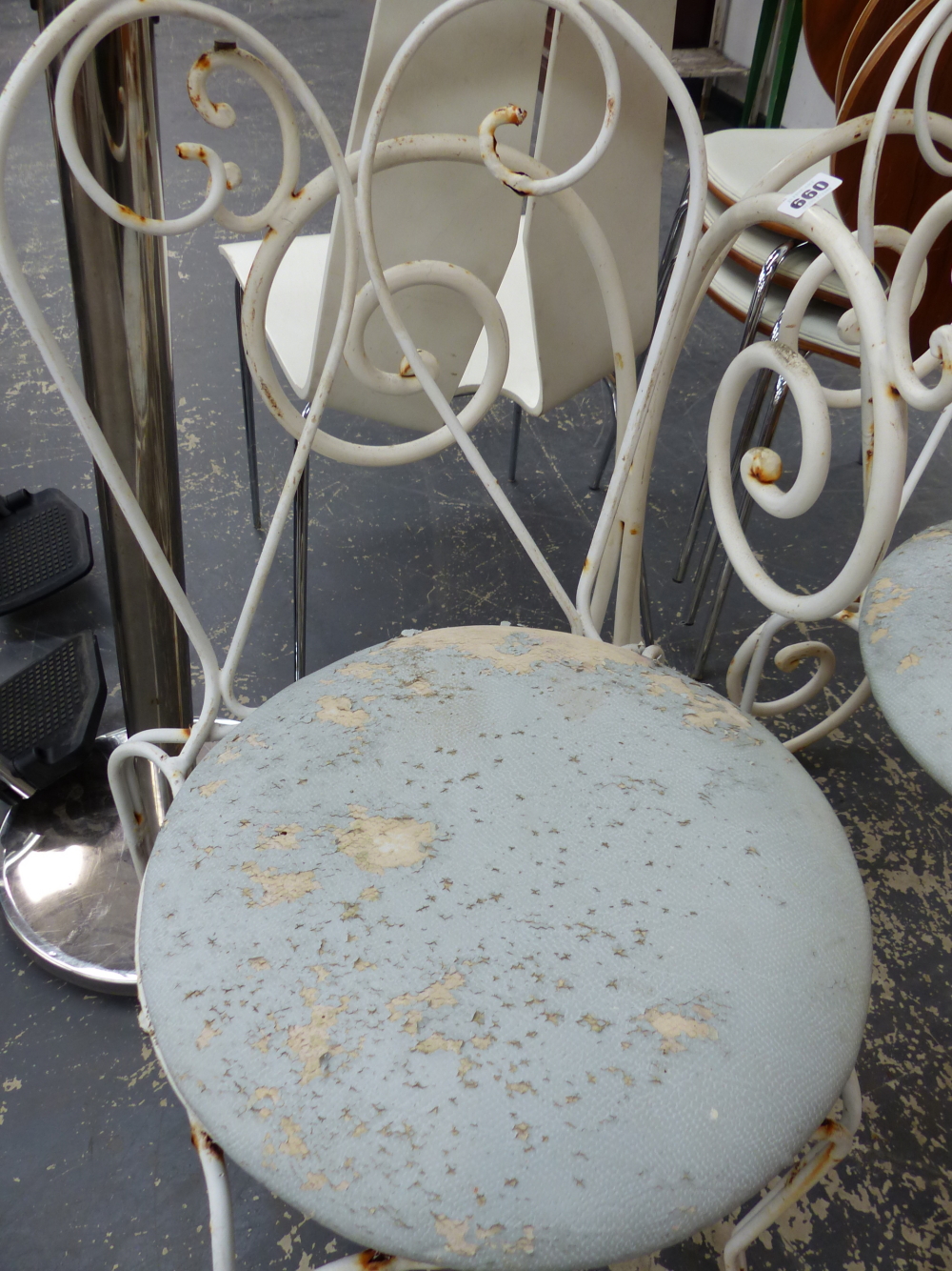 A PAIR OF WROUGHT IRON PATIO CHAIRS, TOGETHER WITH A CONSOLE TABLE BASE. - Image 3 of 4