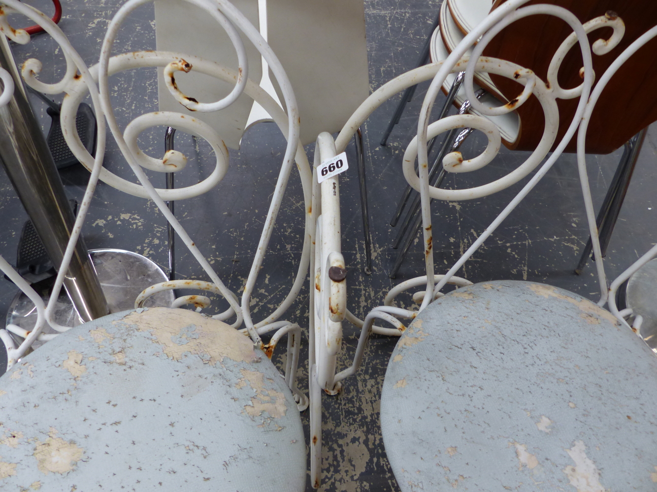 A PAIR OF WROUGHT IRON PATIO CHAIRS, TOGETHER WITH A CONSOLE TABLE BASE. - Image 4 of 4