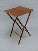 A 19th.C. MAHOGANY SMALL CAMPAIGN TYPE COACHING FOLDING TABLE. OPEN DIMENSIONS 43 x 44 x 65cm (H).