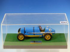 A PERSPEX CASED ERA TYPE B BUGATTI 1935-1939 MODEL GRAND PRIX RACING CAR, THE BLUE BODY BEARING