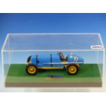 A PERSPEX CASED ERA TYPE B BUGATTI 1935-1939 MODEL GRAND PRIX RACING CAR, THE BLUE BODY BEARING