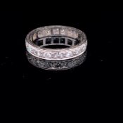 AN ANTIQUE WHITE GOLD AND GRAIN SET DIAMOND FULL ETERNITY RING RING. FINGER SIZE R 1/2. WEIGHT 4.