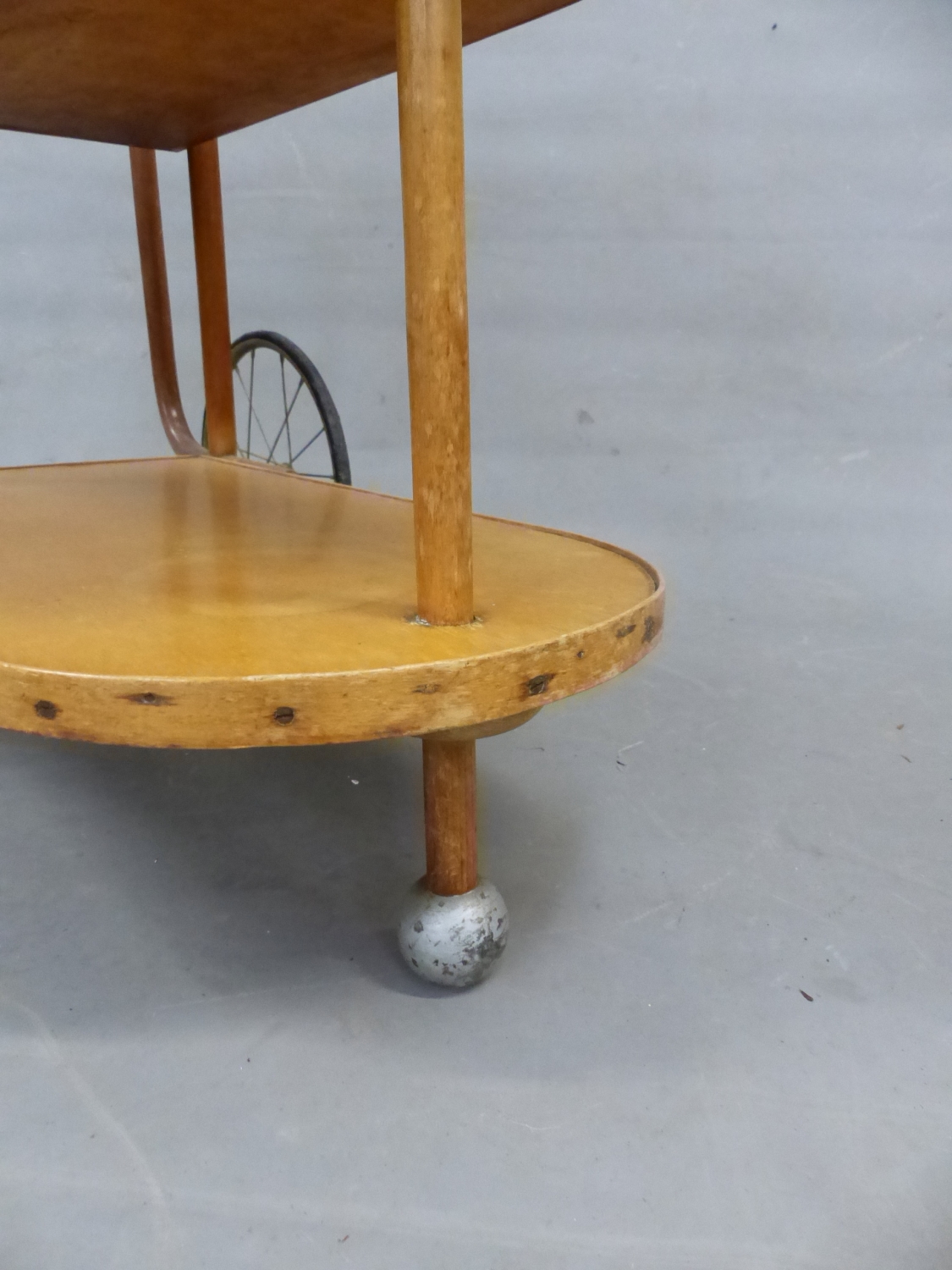 A THREE TIER TWO WHEEL TROLLEY WITH BENTWOOD SUPPORTS. W 88 x D 41 x H 77cms. - Image 8 of 9