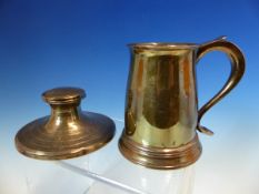 A HALLMARKED SILVER HALF PINT PRESENTATION TANKARD, ENGRAVED CROFTON PARK CRICKET CLUB 1882-1932,