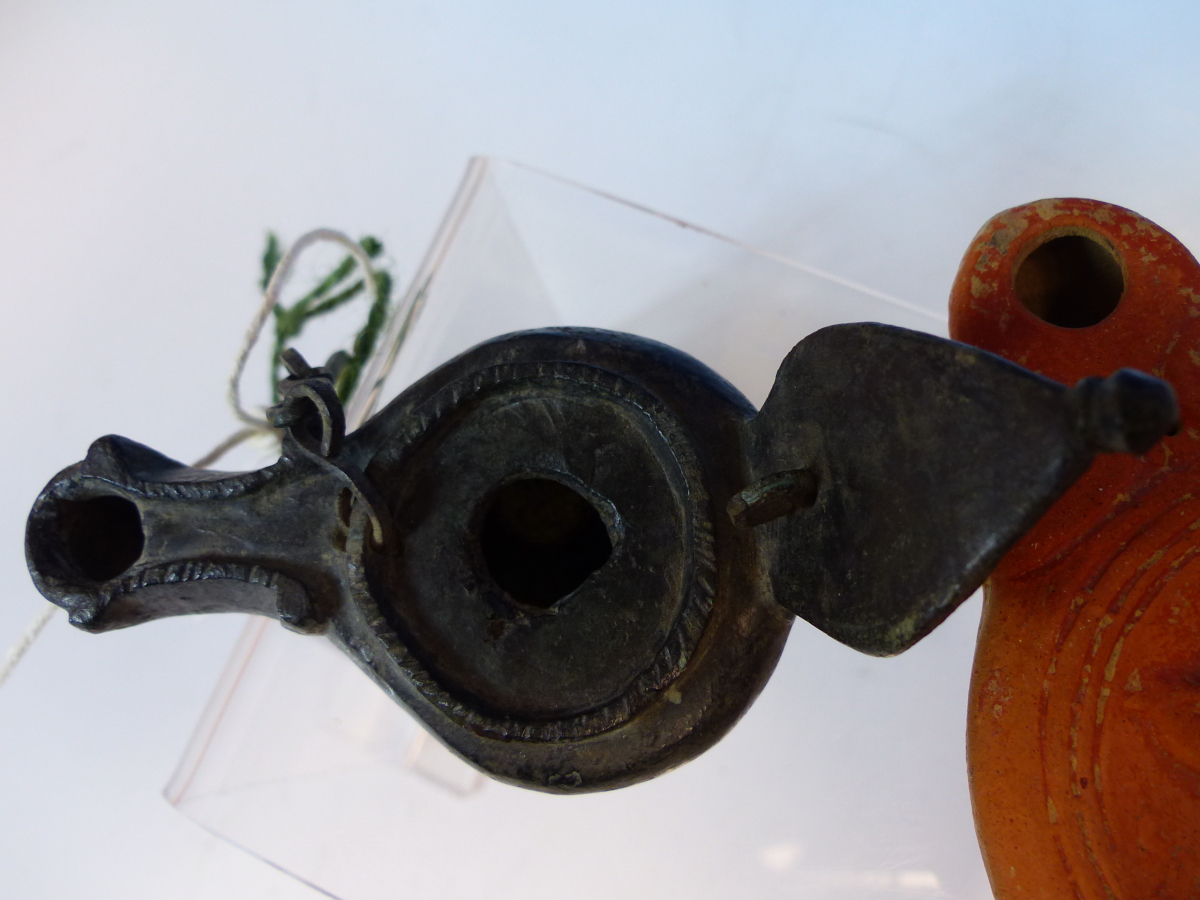 A ROMAN BRONZE OIL LAMP WITH HANGING CHAIN AND LEAF SHAPED HANDLE. W 11.5cms. TOGETHER WITH A - Image 5 of 14