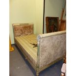 AN ANTIQUE CARVED AND PAINTED FRENCH DIRECTOIRE STYLE DAY BED, FLUTED PILASTERS. H. 105 x W. 212 x