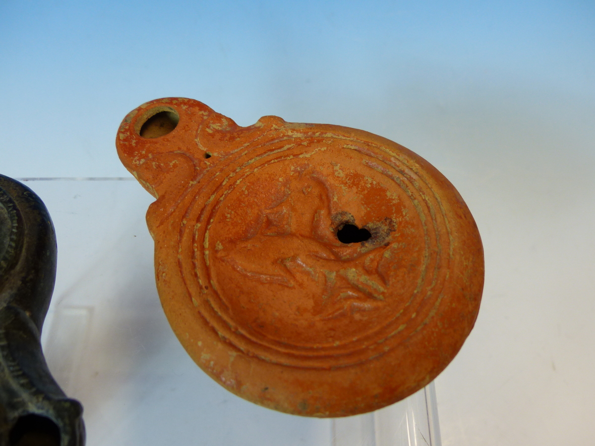 A ROMAN BRONZE OIL LAMP WITH HANGING CHAIN AND LEAF SHAPED HANDLE. W 11.5cms. TOGETHER WITH A - Image 2 of 14