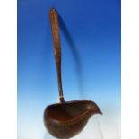 A VINTAGE TREEN PUNCH LADLE, POSSIBLY SCANDINAVIAN, THE HANDLE CARVED WITH A BAND OF BICUSPID LEAVES