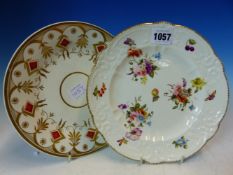 ATTRIBUTED TO NANTGARW, A MOULDED PLATE PAINTED WITH THREE BUNCHES OF FLOWERS, FRUIT AND