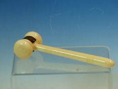 AN IVORY GAVEL THE HEAD MOUNTED WITH A WHITE METAL BAND INSCRIBED P T K III. W 16cms.