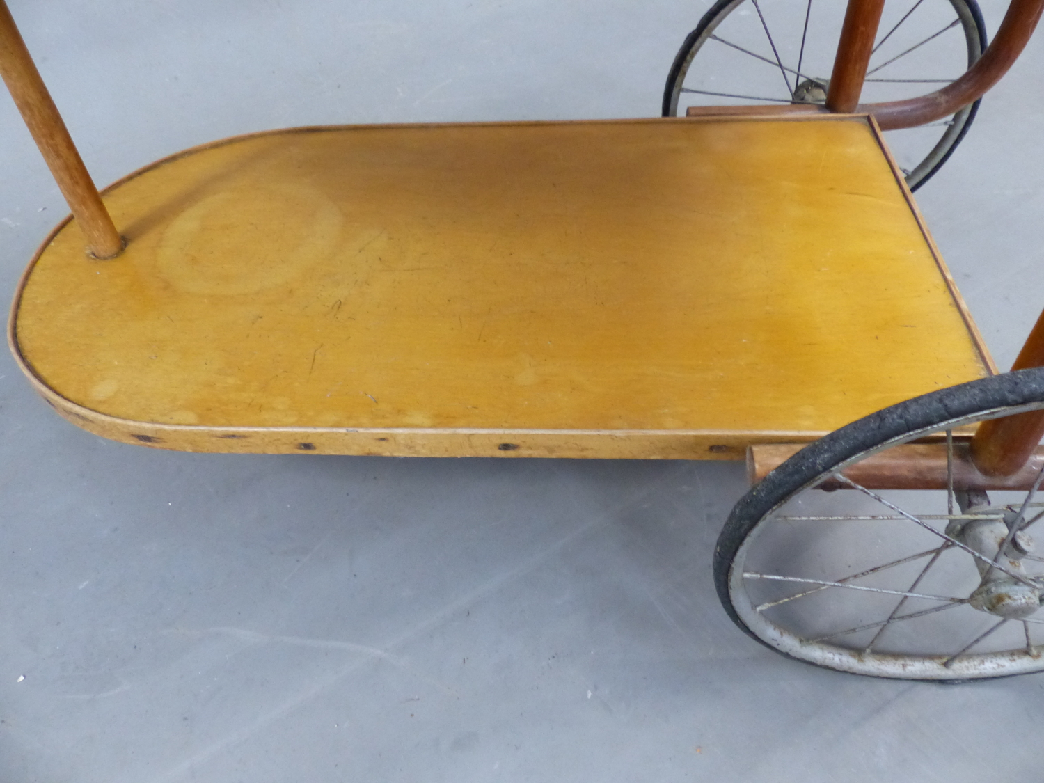 A THREE TIER TWO WHEEL TROLLEY WITH BENTWOOD SUPPORTS. W 88 x D 41 x H 77cms. - Image 4 of 9