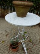 A WHITE MARBLE TOPPED WHITE PAINTED IRON TRIPOD TABLE. Dia 61 x H 72.5cms.