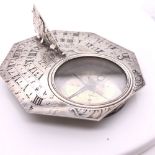 A RARE EARLY 18TH CENTURY SILVER BUTTERFIELD TYPE COMPASS SUNDIAL SIGNED N. BION PARIS , FOLDING