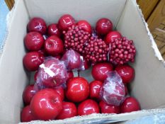 A QUANTITY OF GOOD QUALITY DECORATIVE MODEL FRUITS.