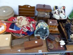 A QUANTITY OF TRINKET BOXES, DOMINOES, COLLECTABLES ETC.