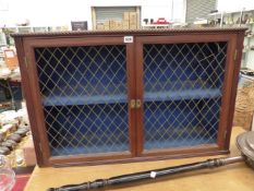 A SMALL REGENCY MAHOGANY SIDE CABINET.