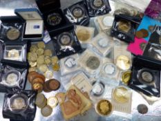 A QUANTITY OF £1, AND £2 COLLECTORS COINS, SILVER AND OTHER PROOF COLLECTORS COINAGE ETC.